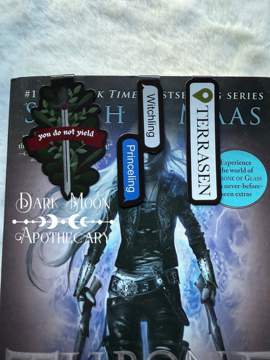 Throne Of Glass Magnetic Bookmarks